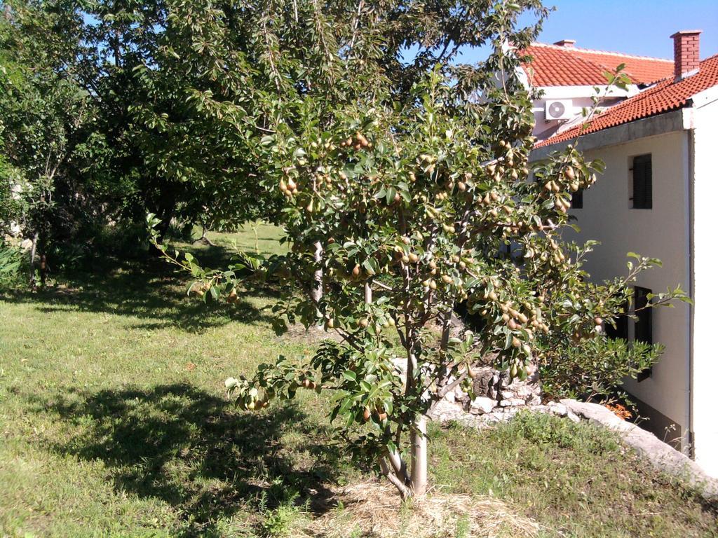 Apartmani Mujagic Batomalj Екстериор снимка